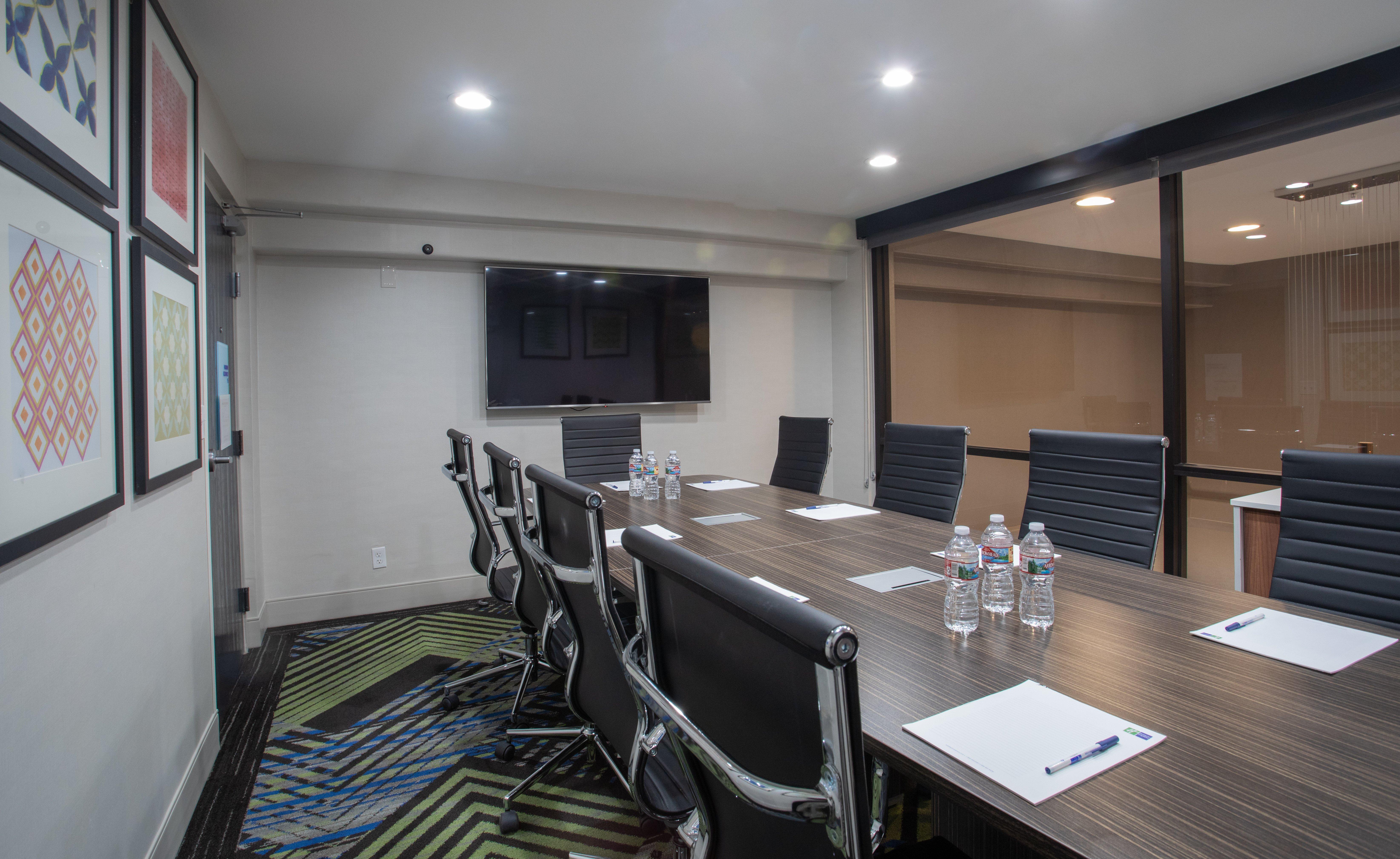 Holiday Inn Express Prescott By Ihg Экстерьер фото